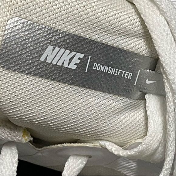 nike downshifter 10 white silver